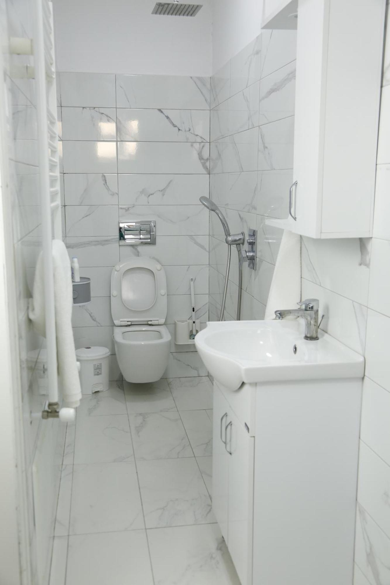 Albi Apartment ติรานา ภายนอก รูปภาพ